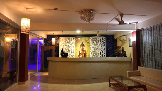 Royal Villa Beach Resort (10).jpeg
