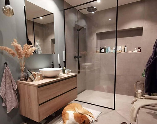 Modern ve Doğal Banyo Tasarımı