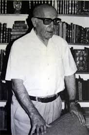 "O Colecionador de Livros" por Robson Jucá Soares