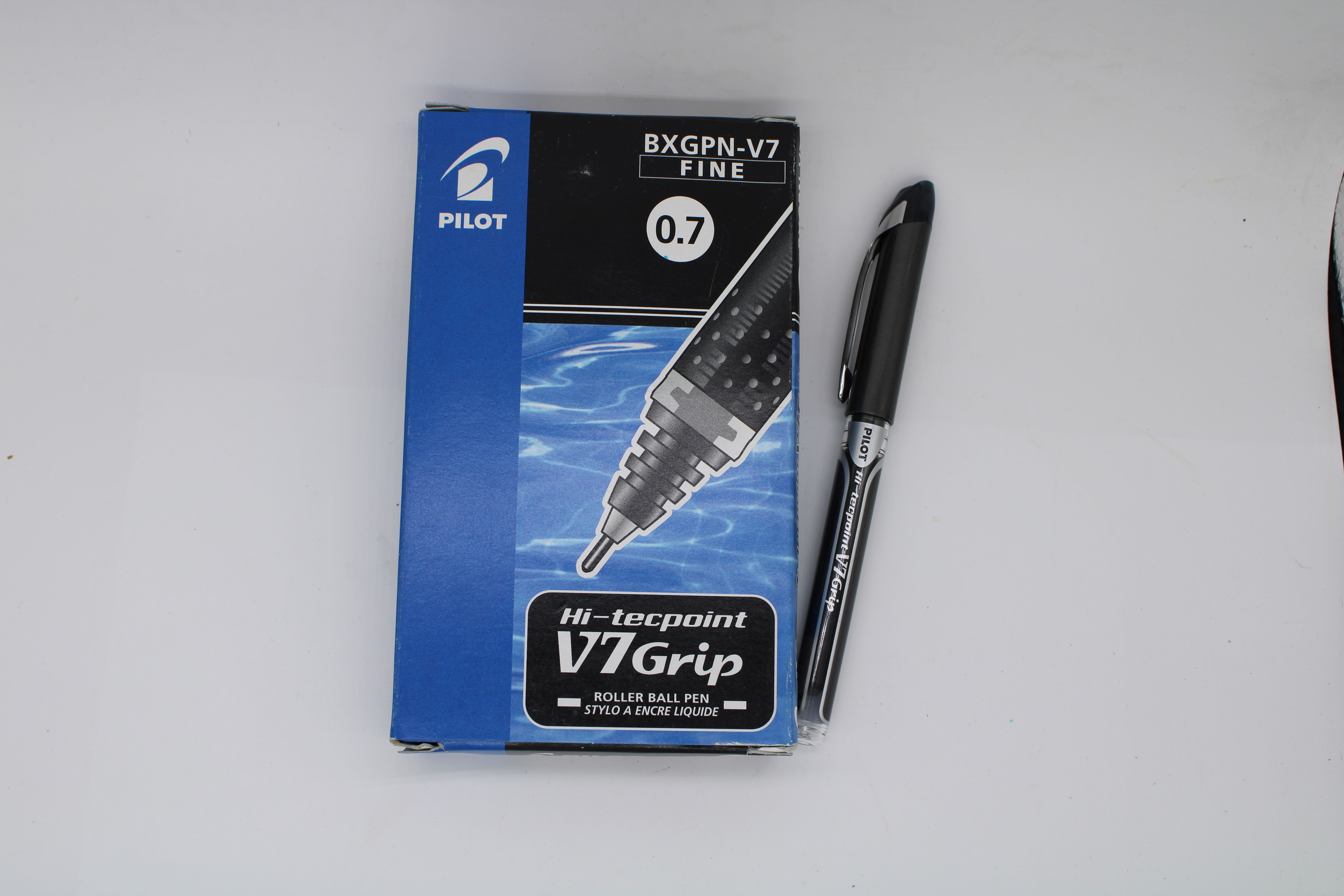 Pilot V7 Grip Hi-Tecpoint שחור