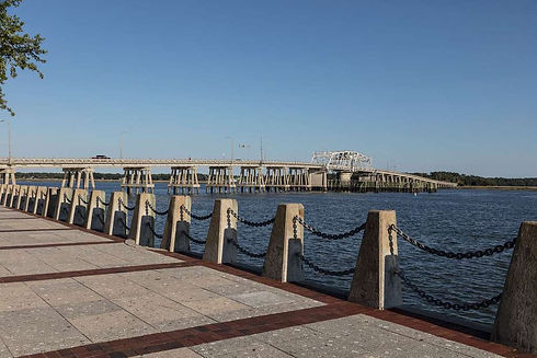 view-from-the-beaufort-waterfront-walkway-of-the-richard-v-woods-memorial-bridge-473362.jp