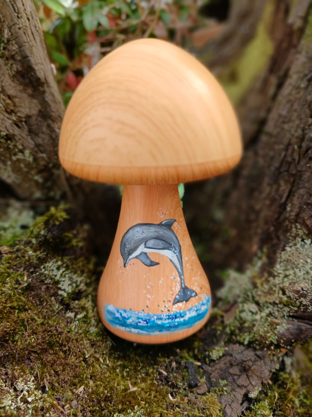 Mushroom rechargeable 17cm lamp. With a hand painted Dolphin.