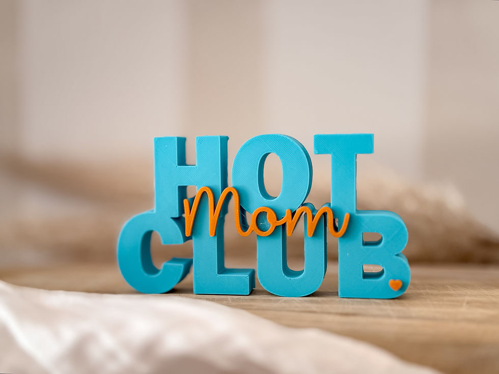 Miniaturbild: HOT MOM CLUB