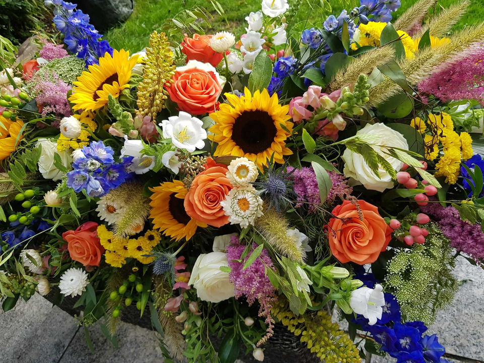 mix floral wreath