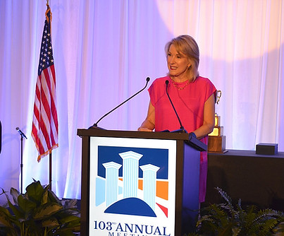Teri_Hansen_Speaking_lWwf8ja_t1100.jpg