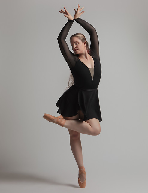 Rebecca Danceshot.jpg