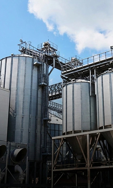 agricultural-silos-building-exterior_edited.jpg