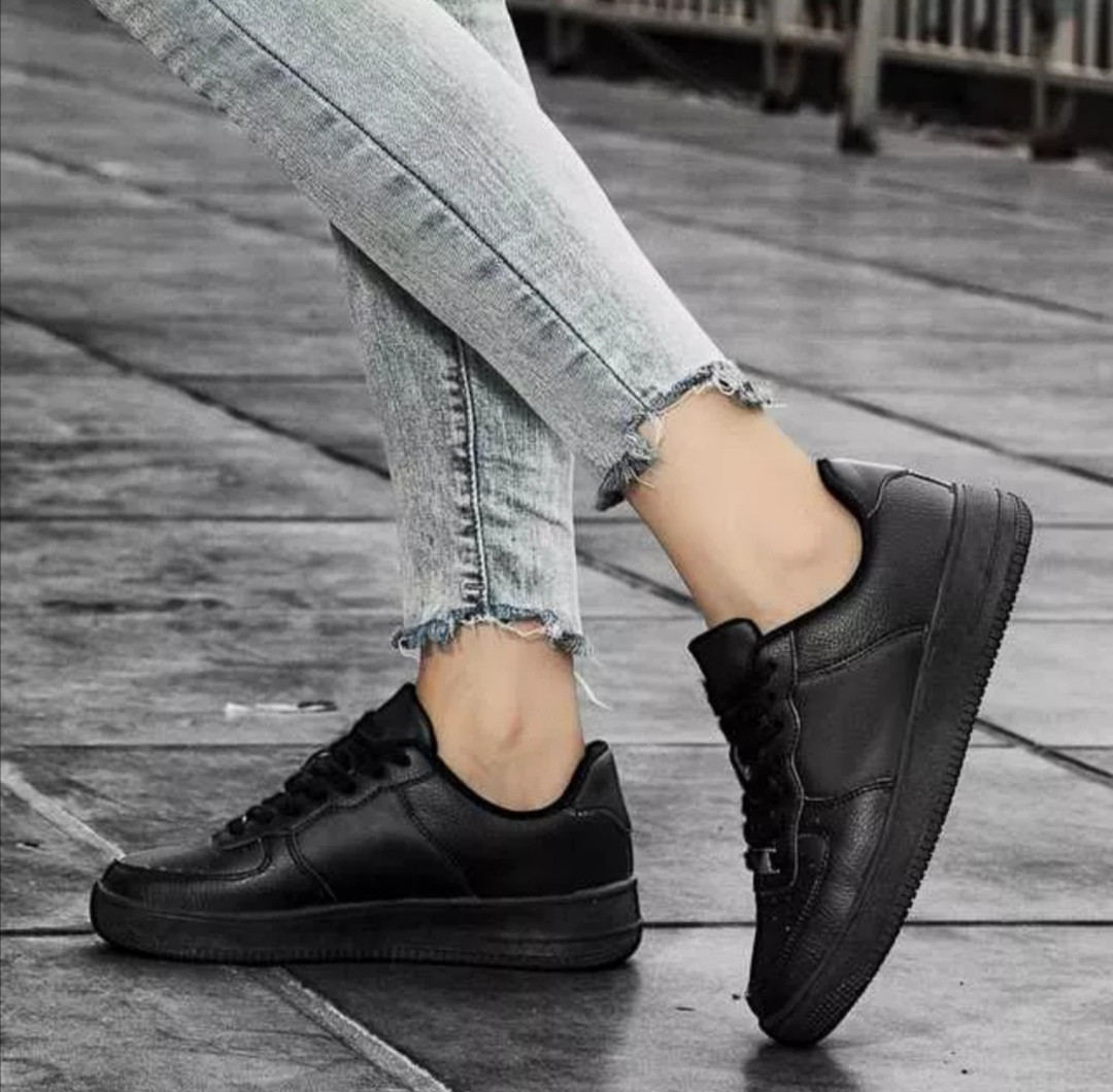 Tenis
