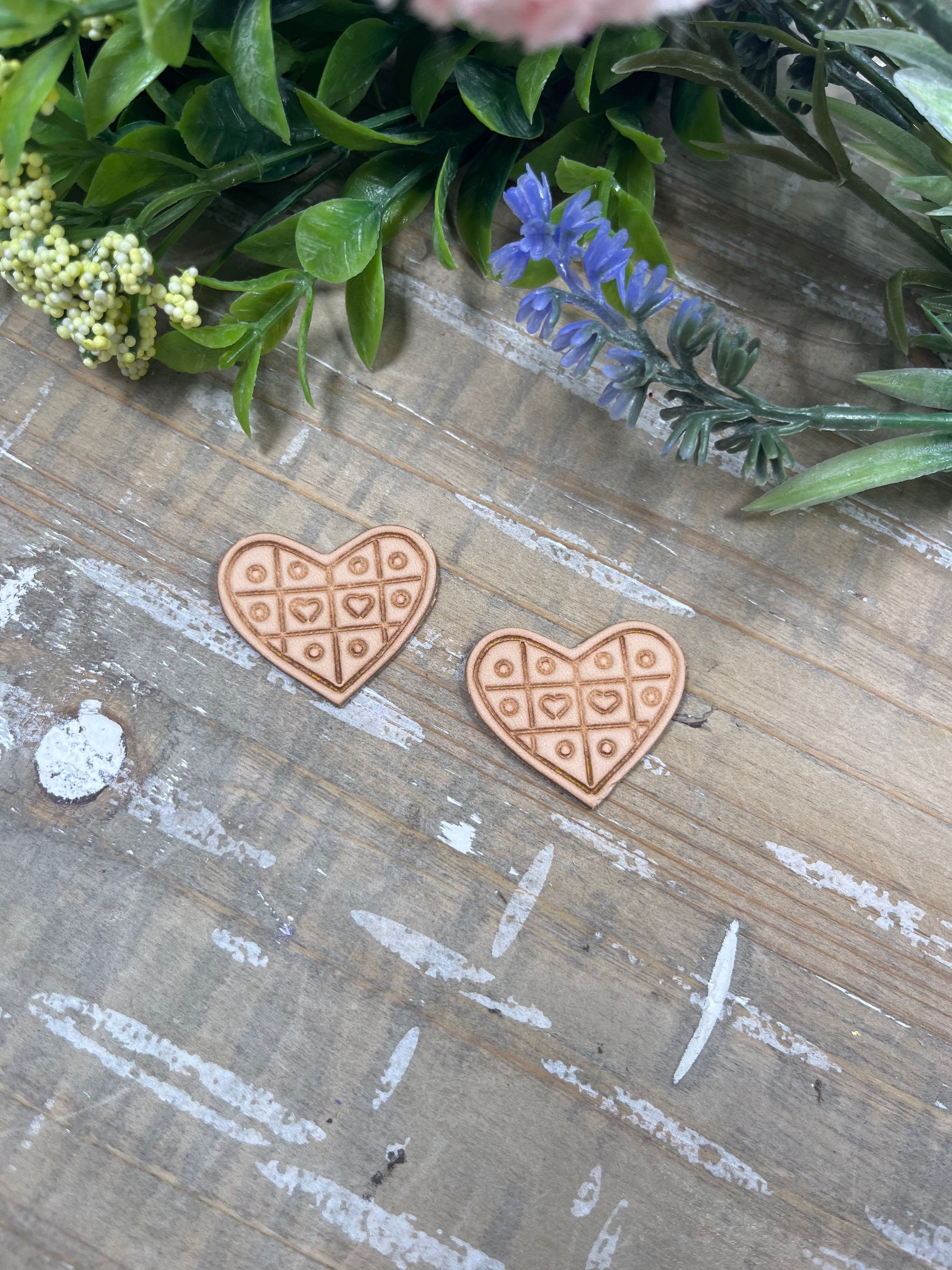 Embossed heart shaped box of chocolates die