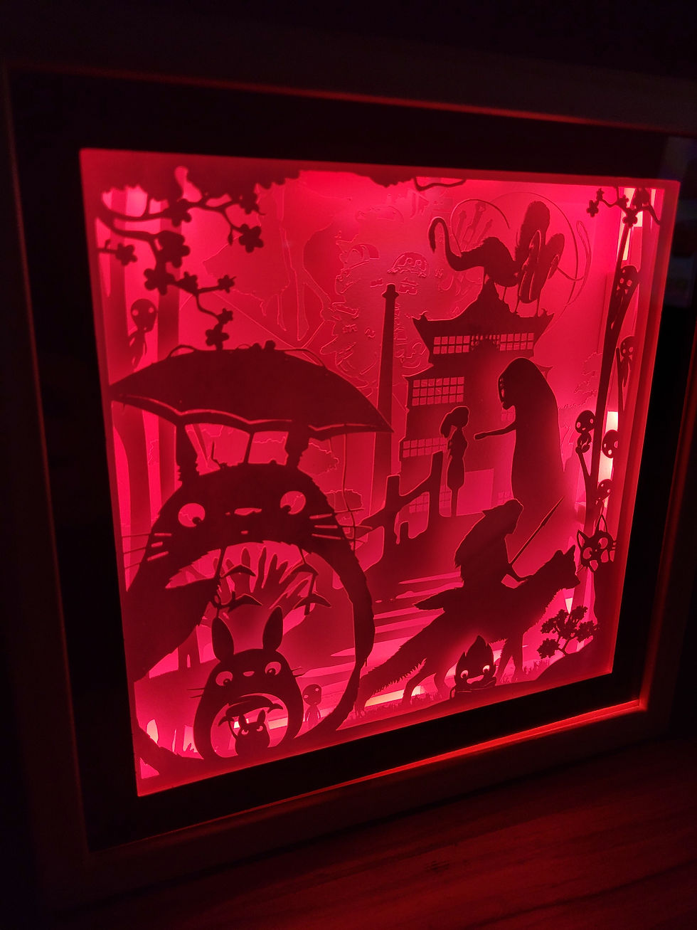 Miniatura: Luminária Studio Ghibli - Moldura de Madeira