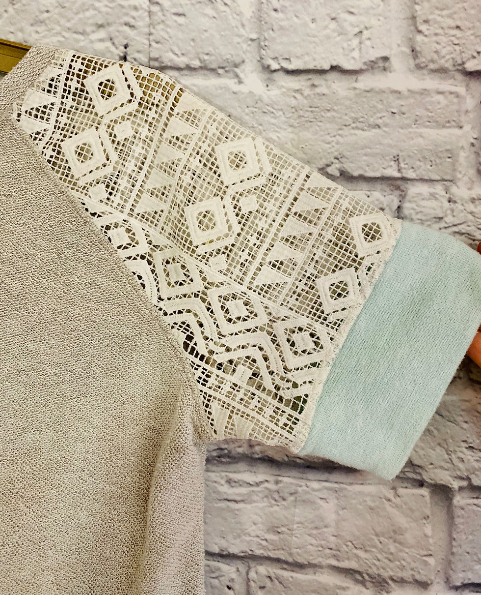 Thumbnail: Baseball+ Lace Sweatshirt Tee