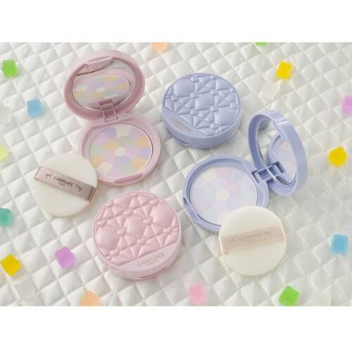 Thumbnail: Canmake Japan Illuminating Finish Powder Quilting Abloom (5g/.17oz.) [01 Hydrang