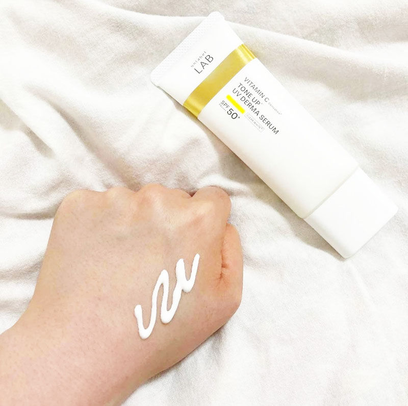 縮圖：(代購)日本Unlabel Lab 超高壓滲透型維他命C提亮防曬美容液精華 Vitamin C Tone Up UV Derma Serum Sunscreen