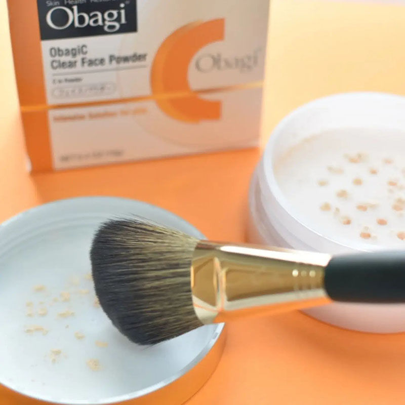 縮圖：(代購)日本Obagi ObagiC 維他命C透亮光澤感定妝蜜粉 Clear Face Powder 10g