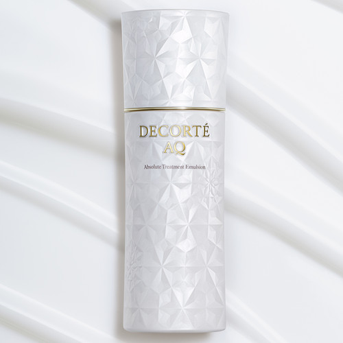 日本Kose DECORTE AQ AQ Absolute Treatment Micro-Radiance Emulsion
