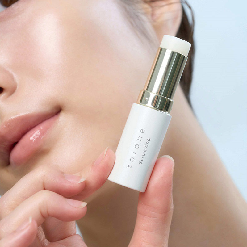 Thumbnail: (代購)日本 to/one Brightening Glow Serum Stick 多功能亮白煥彩護膚精華棒（增量版）6.7g