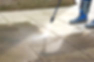 homeguide-power-washing-a-concrete-patio