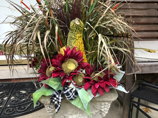 Fall urn arrangement using Hubbard squash