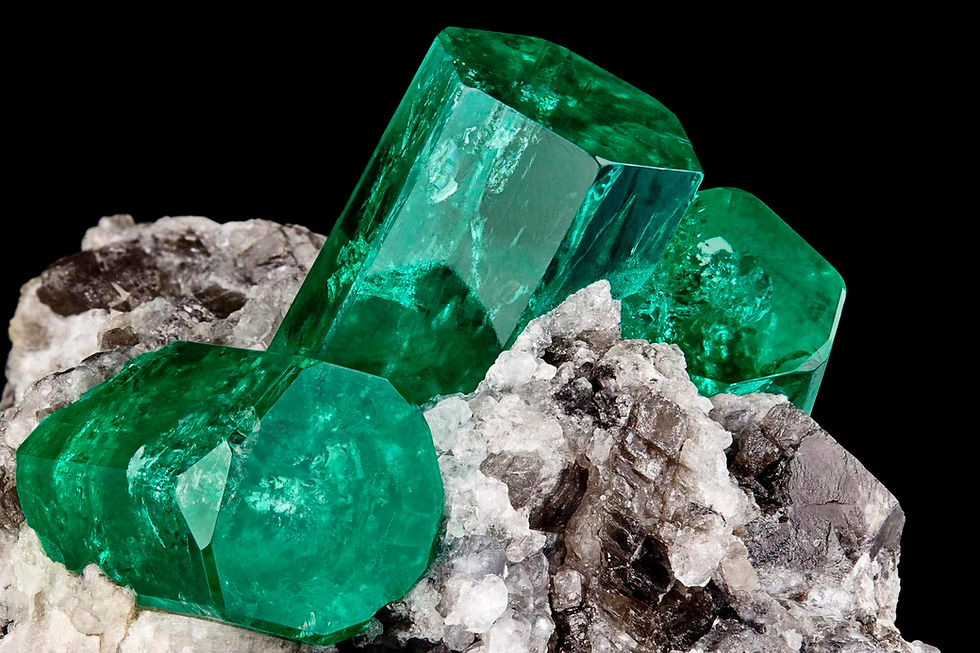 Emerald raw