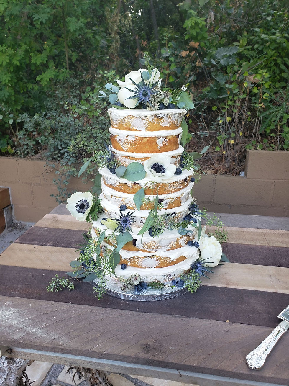 3-tiered naked cake
