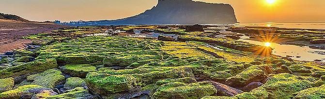 jeju-south-korea-sunrise-at-seongsan-ilc