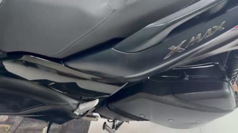 Miniatura: Yamaha XMax 250 2024 - Impecável