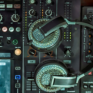 Recording Equipment Must-Haves for Every Studio