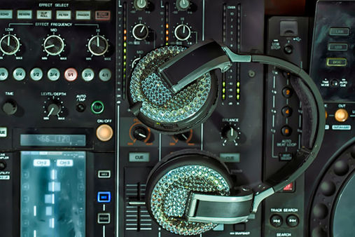 Recording Equipment Must-Haves for Every Studio