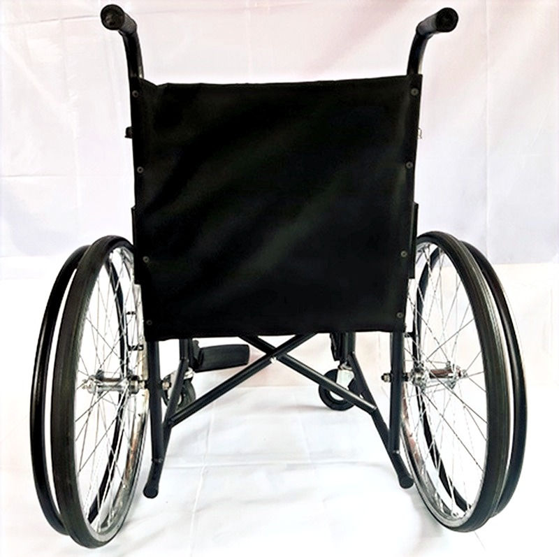 Miniatura: Silla de ruedas basica economica