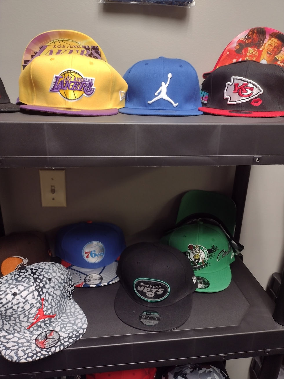 Thumbnail: Snap Back NFL/NBA
