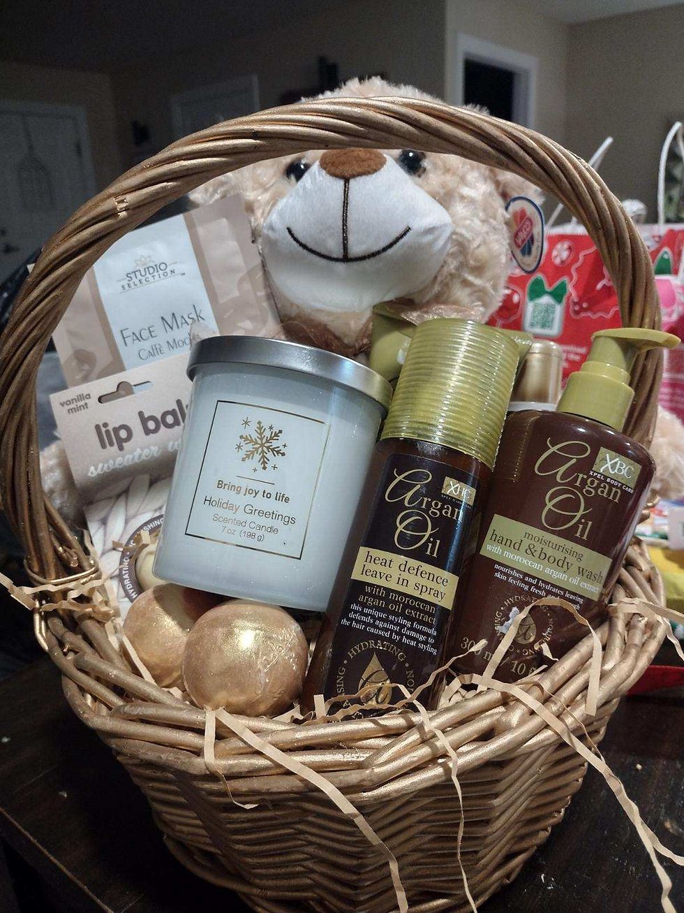 Thumbnail: Gift baskets for Men and Woman