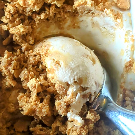 Homemade No-Churn Lemon Cheesecake Ice Cream for a Magical Summer Treat!