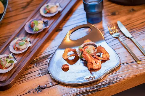 Dutchdeluxes Teller LOLA in der Farbe Platin