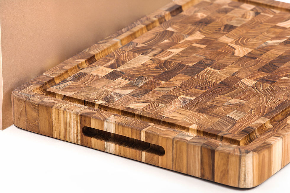Miniaturbild: TeakHaus  Hackbrett BUTCHER BLOCK Teakholz mit Saftrinne - 42 cm im Home-and-Kitchen Online Shop