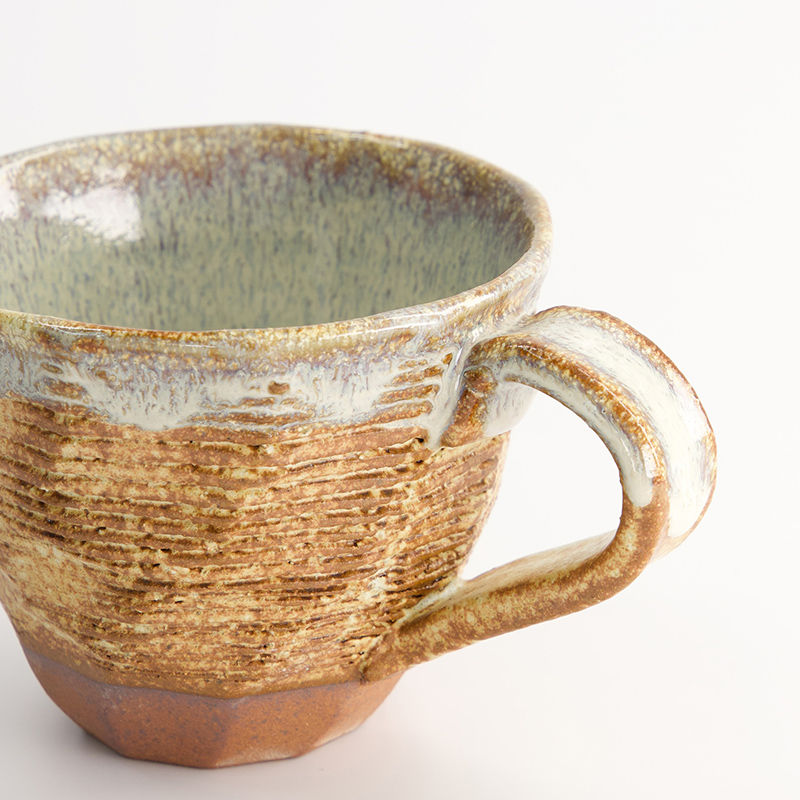 Miniaturbild: Tokyo Design Studio Porzellan Tasse mit Henkel – rostbraun-beige im Home-and-Kitchen Online Shop