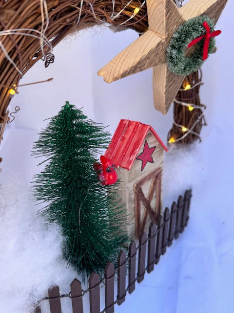 Thumbnail: Red Star Barn Wreath