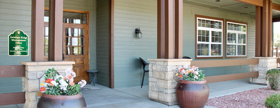 Antelope Ridge Clubhouse Entrance