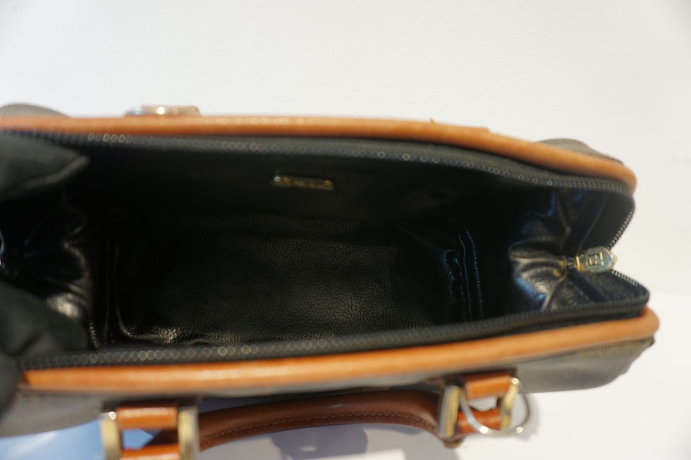 サムネイル： FENDI　フェンディ　ペカン　ミニボストン　２ＷＡＹバック　ストラップ付き