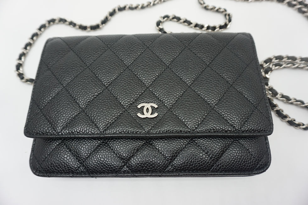 サムネイル： CHANEL　シャネル　マトラッセ　チェーンウォレット　キャビアスキン　25番台