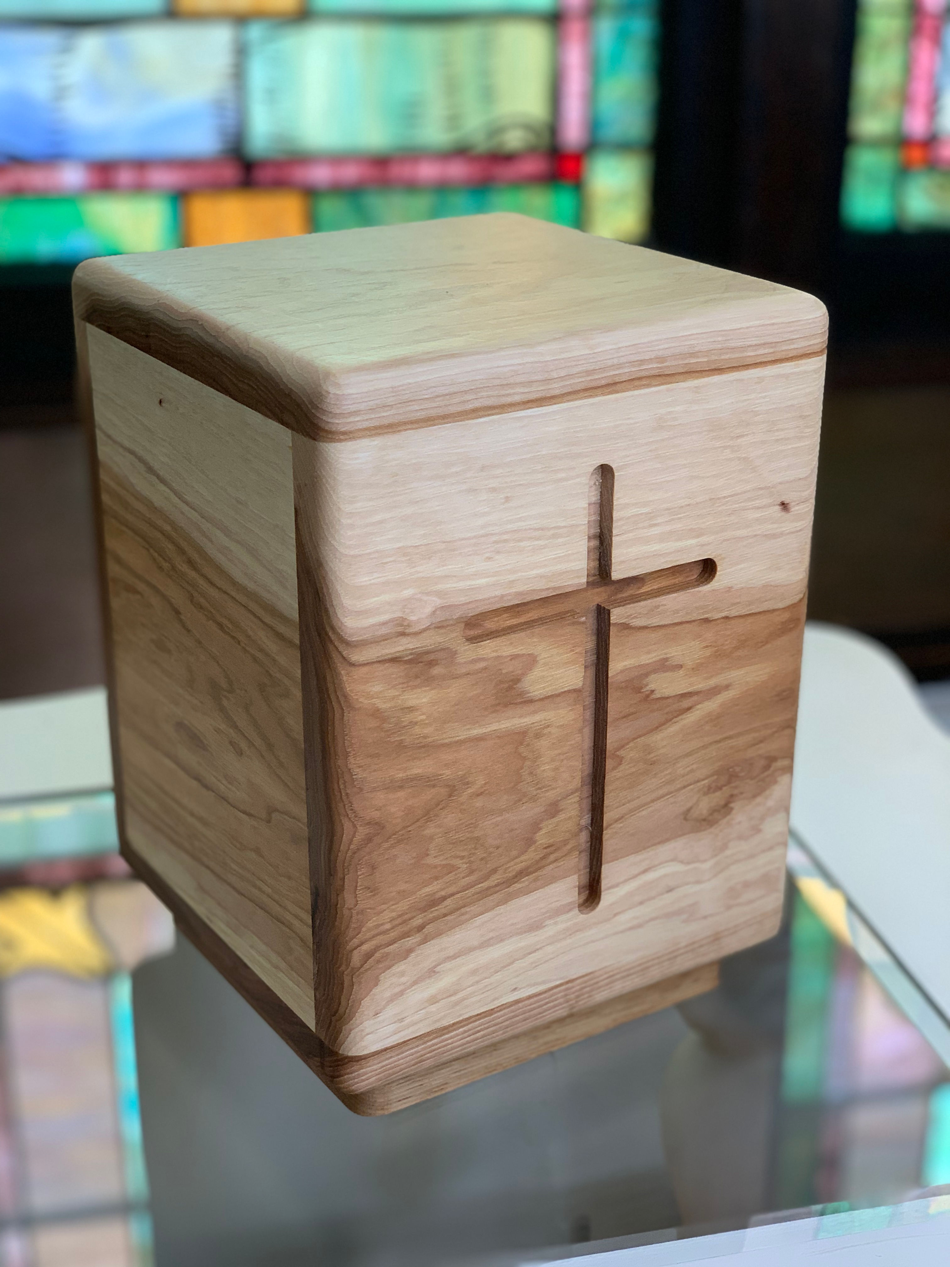 Hickory Pedestal Urn (#5211)