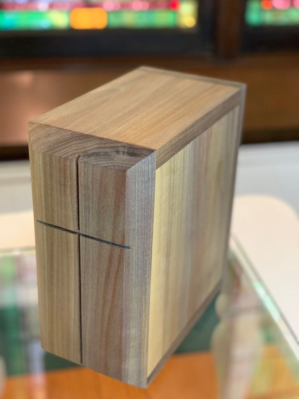 Thumbnail: Purple Poplar Urn (#3147)