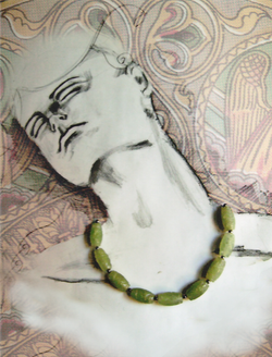 CARVED-JADE-BEADED-NECK-PIECE