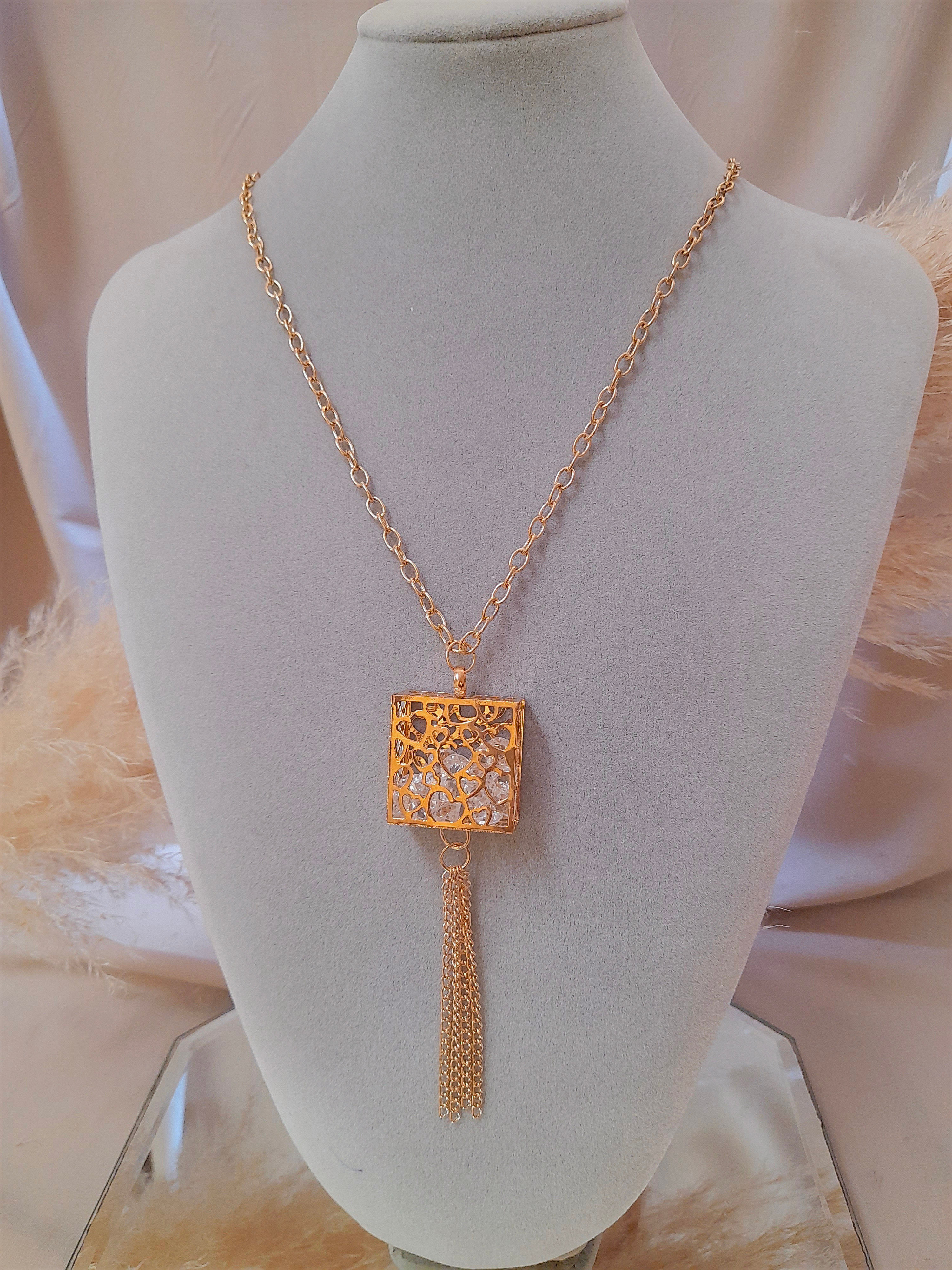 Collar de bisutería fina