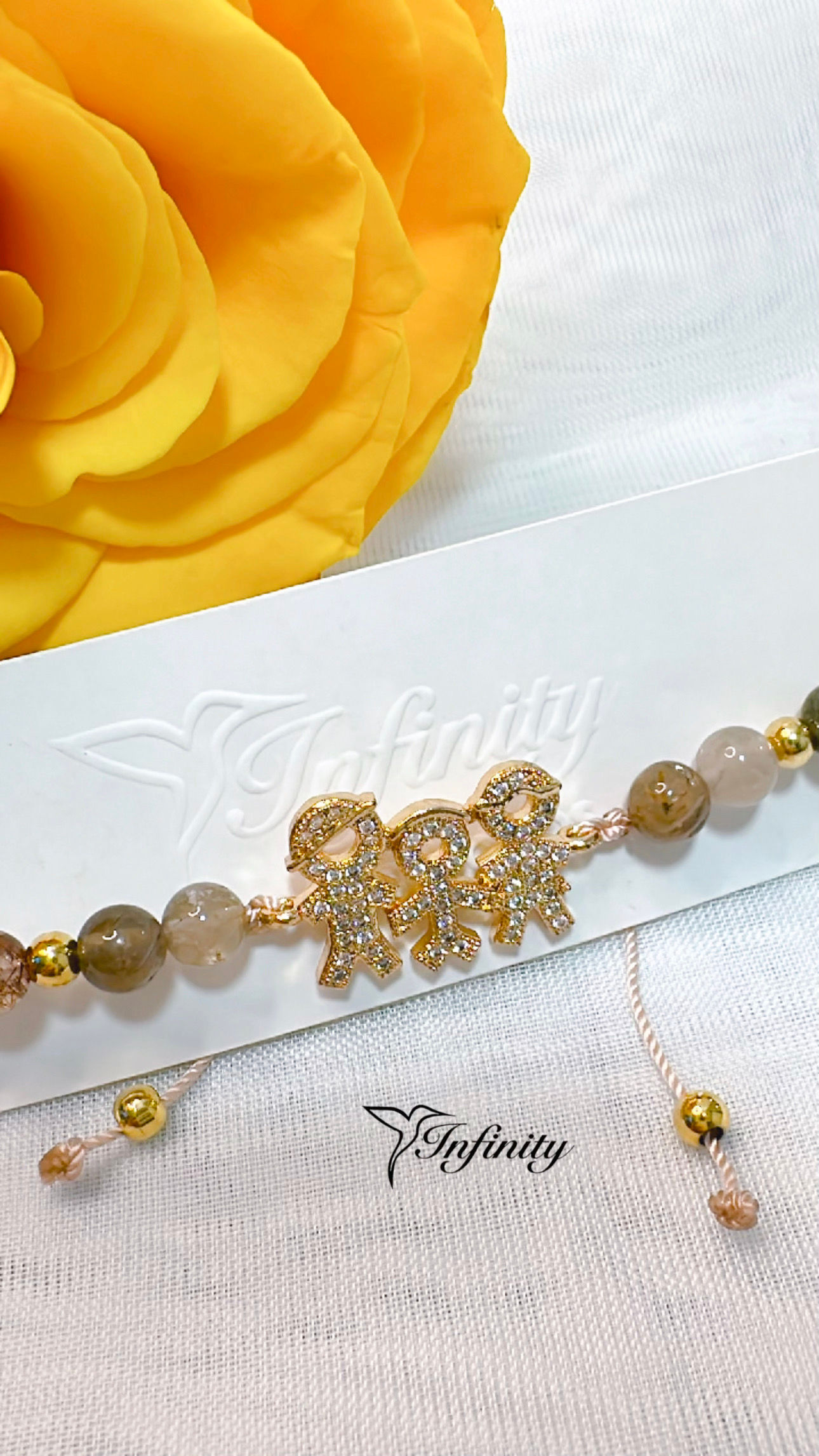 Pulsera de agatas y oro laminado