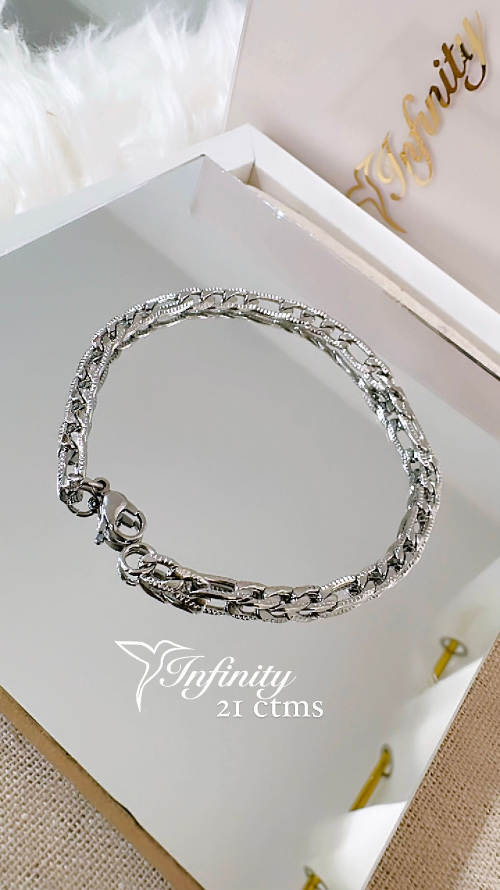 Miniatura: Pulsera de acero