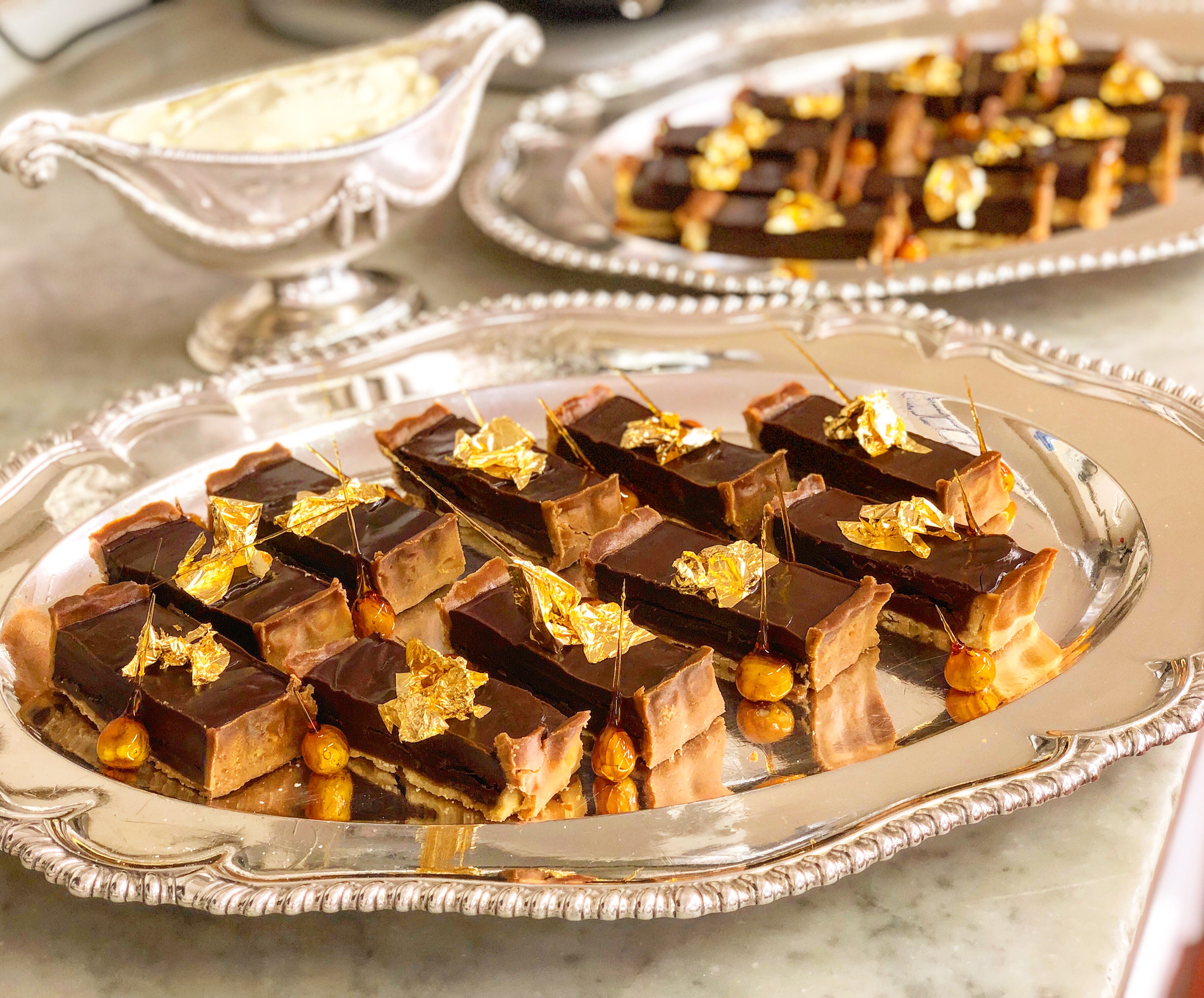 Salted caramel chocolate tart