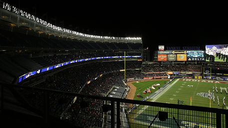 NY Yankees Illuminates LED Lights