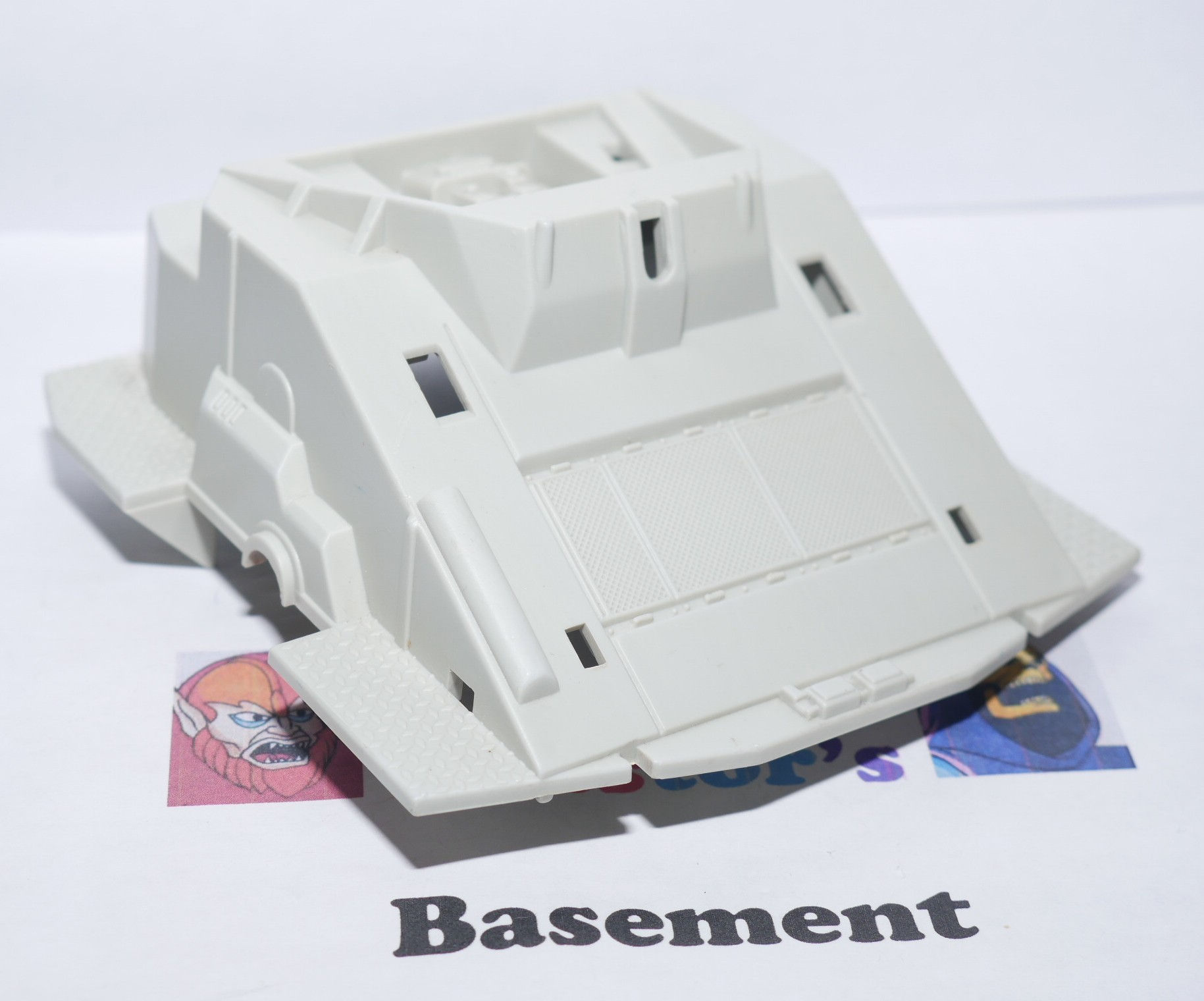 GI Joe U.S.S. FLAGG Aircraft Carrier Gray Crane top base part Vintage 1985 ARAH