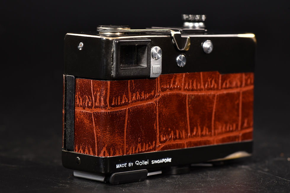 Thumbnail: Rollei 35SE - Black Beautifully Brassed Brown Crocodile Skin - Condition