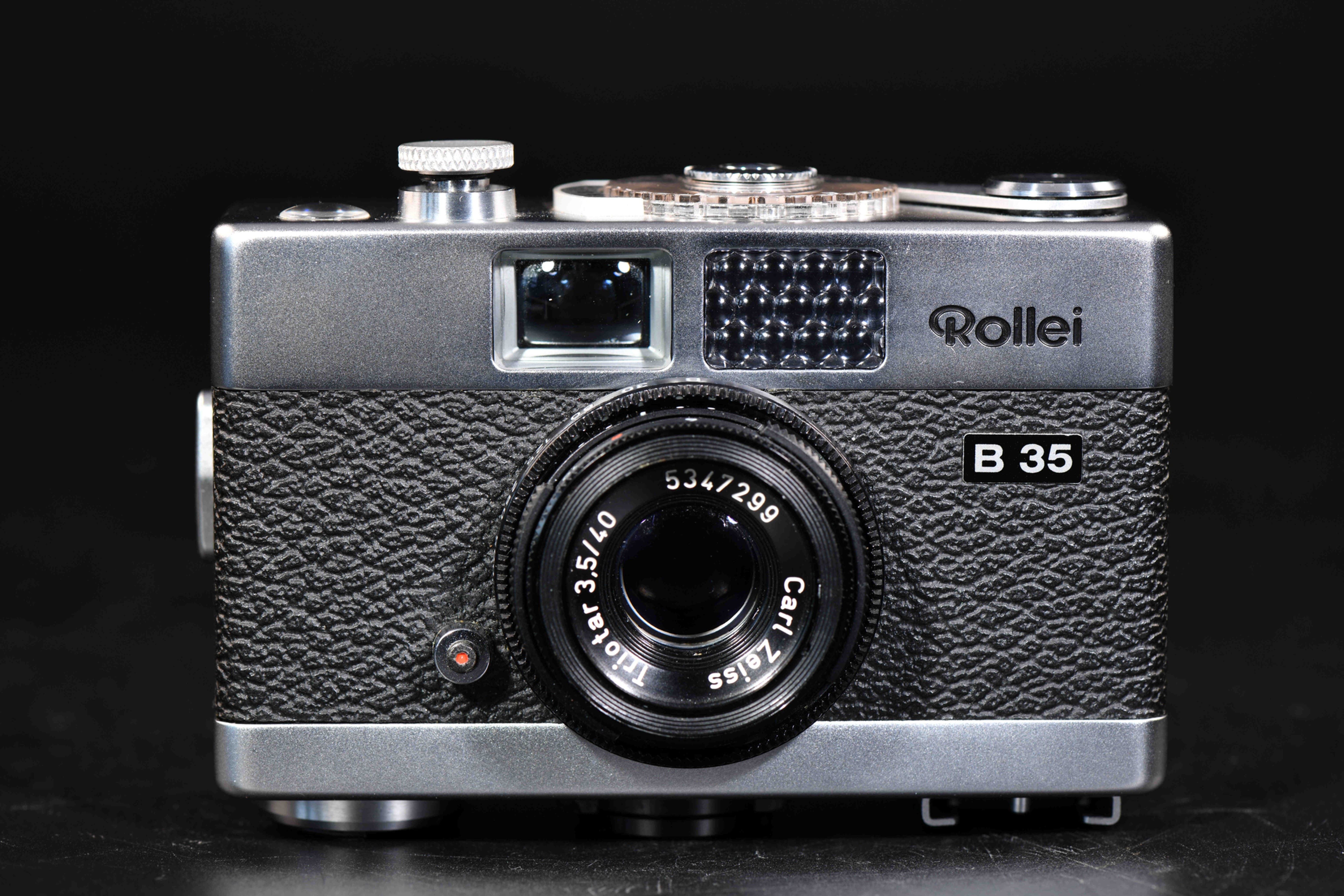 Rollei B35 - Silver/Black Leather - Condition: Mint